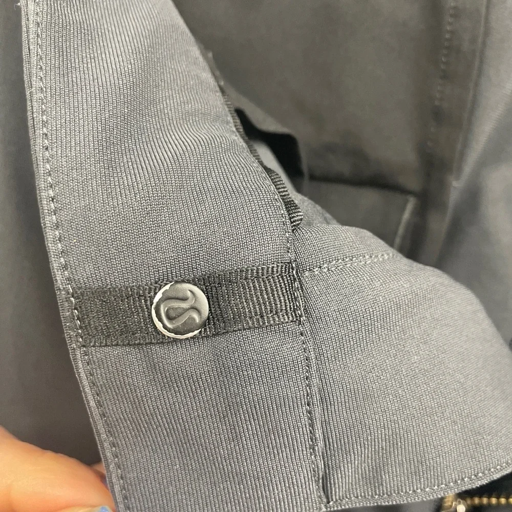 Lululemon 30 Inch Waist Slate Gray‎ Commission Pants Slim Fit Chino
